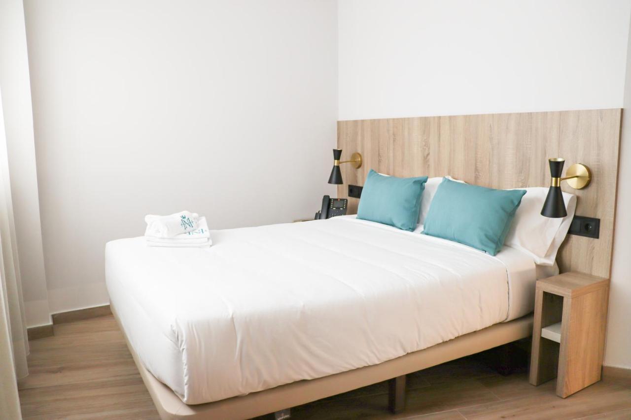 Hotel Narcea Santa Pola Bilik gambar